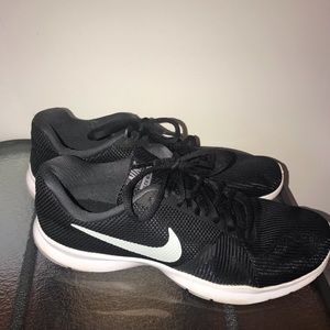 Black Nike Training Flex Bijoux tennis shoes
